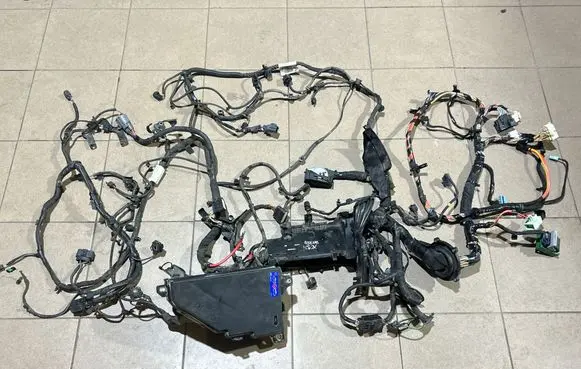 Volvo XC90 Engine installation wiring loom 9401927 31676616 31409737