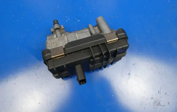 Mercedes-Benz E AMG W213 Turbine electric control actuator 8311200009 UJAJ05962