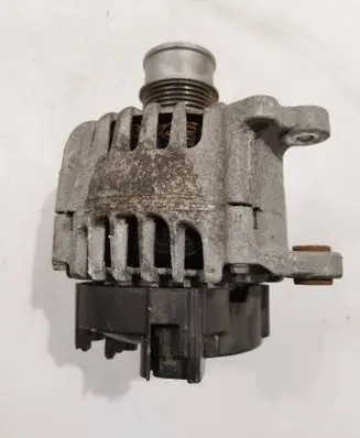 Volkswagen Polo V 6R Generator/alternator 04E903021n TG12C277 2715266A