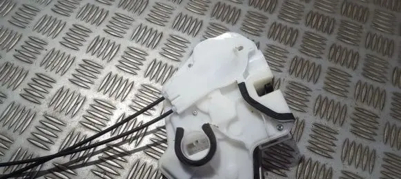 Mitsubishi ASX Rear door lock