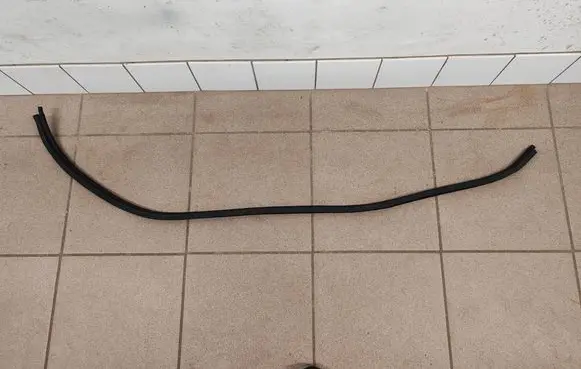 Audi A2 Engine compartment rubber 