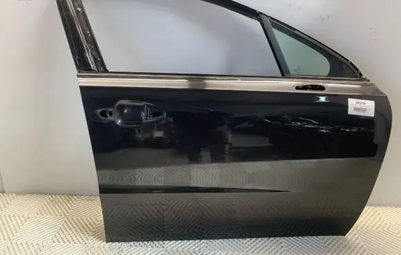 Peugeot 508 Front door 