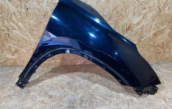 Toyota Highlander XU70 Fender