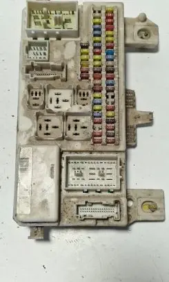 Ford Focus C-MAX Fuse module 4M5T14A073DC 00010802 519100200