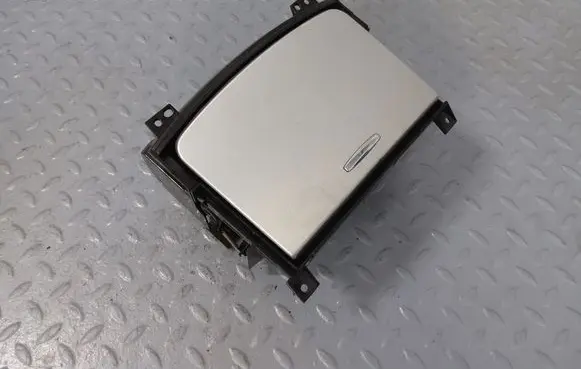 Nissan Murano Z51 Cup holder front 684301AA4A 684301AA0A