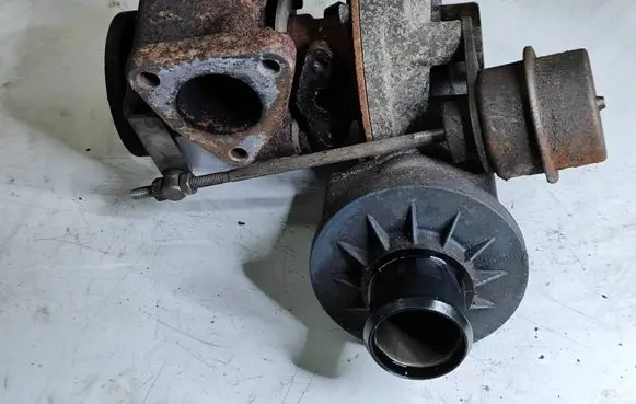 Mercedes-Benz A W168 Turbo A668096 AL0008