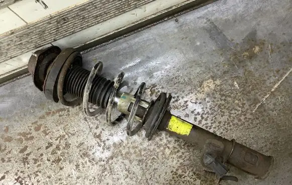 Chevrolet Lacetti Rear shock absorber with coil spring 7442146 4B100 96407821