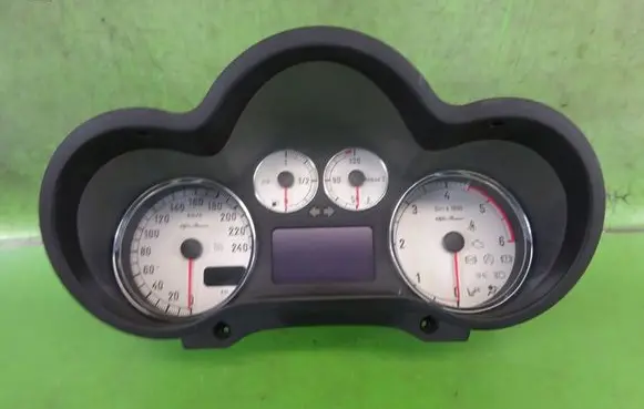 Alfa Romeo 147 Speedometer (instrument cluster) 156063199