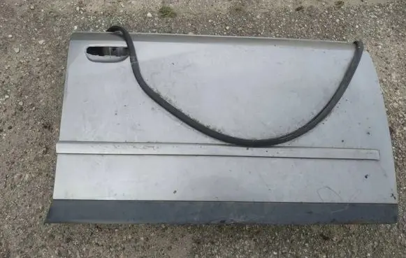 Audi A4 S4 B6 8E 8H Front door pilkos
