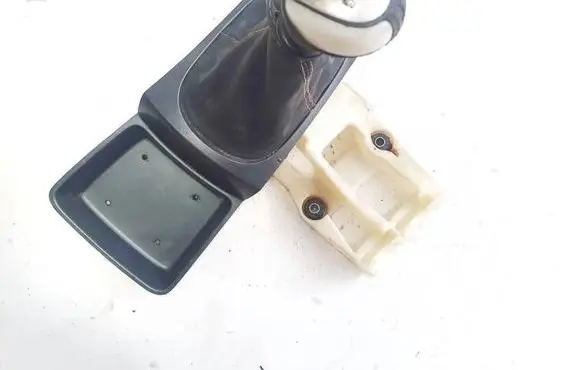 KIA Rio Gear shifter/selector