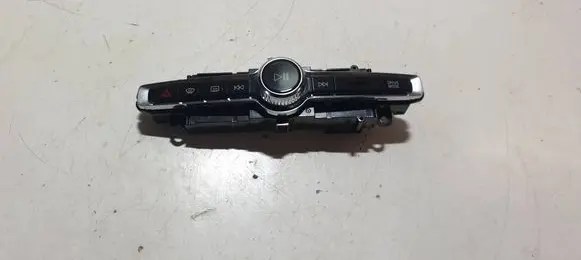 Volvo XC40 Head unit multimedia control 31456672 20W434 T20430370002
