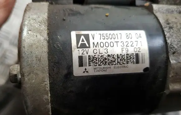 Citroen C4 I Picasso Starter motor M000T32271