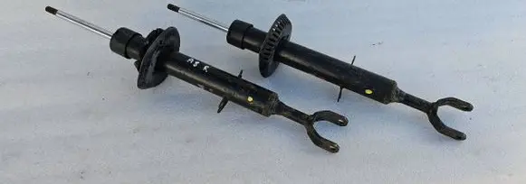 Front shock absorber with coil spring