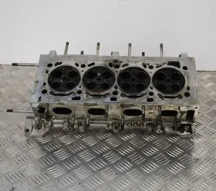 Opel Insignia A Engine head 55576915
