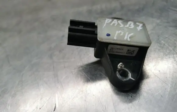 Volkswagen PASSAT B7 Airbag deployment crash/impact sensor 5N0959354