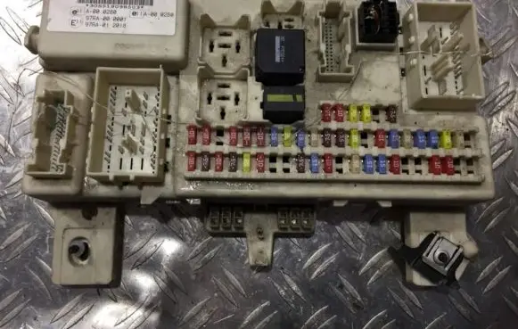 Ford Focus Fuse box set 4M5T14A073BF 97ra012018