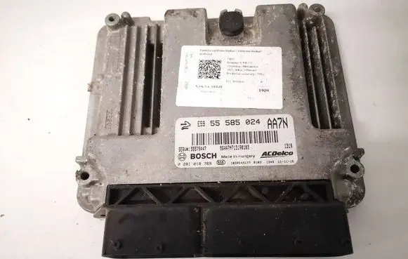 Opel Insignia A Engine control unit/module 55585024 0281018769