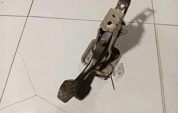Brake pedal