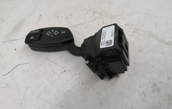 BMW 5 E60 E61 Indicator stalk 695134903 0110675004