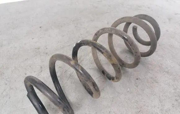 Audi A5 8T 8F Rear coil spring
