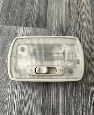 Honda CR-V Rear seat light