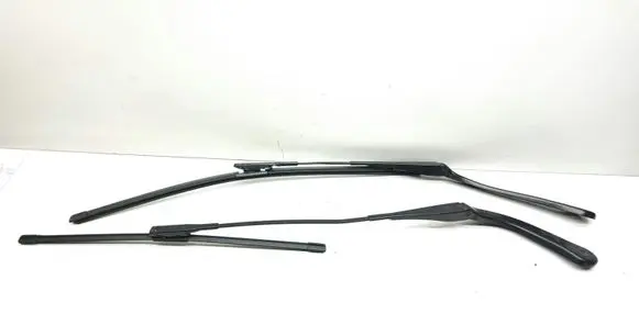 BMW 3 E90 E91 Windshield/front glass wiper blade 7253386 61617253386