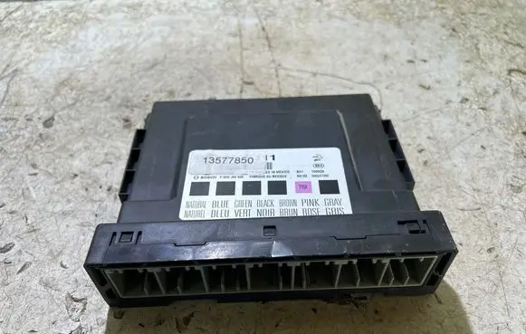 Opel Insignia A Comfort/convenience module 13577850
