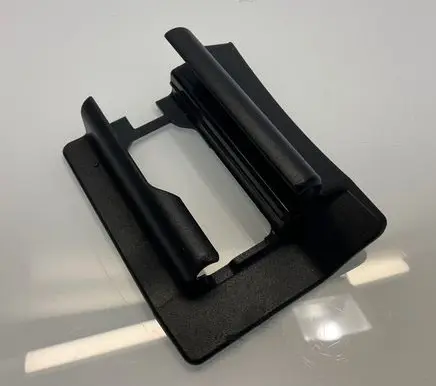 Mercedes-Benz E W212 Front driver seat rail trim A2129190520 2129190520