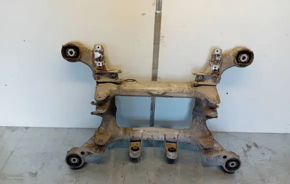 BMW 5 F10 F11 Rear subframe 6798545 HT6ZBF10 90551896
