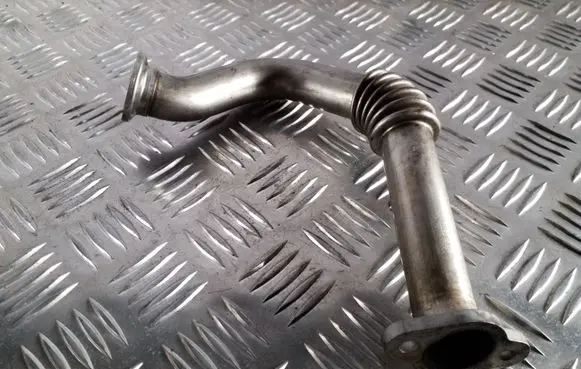 Audi A6 C7 EGR valve line/pipe/hose 03L131521R