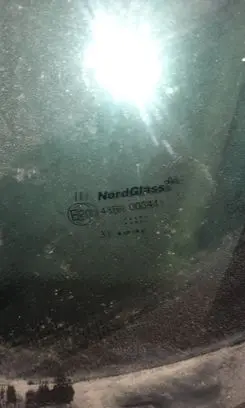 Fiat Ducato Front windscreen/windshield window 43R00341