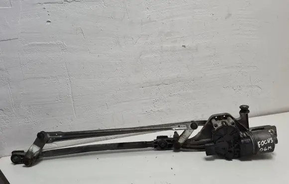 Ford Focus Front wiper linkage and motor 4M5117508AA 4M6117804AB