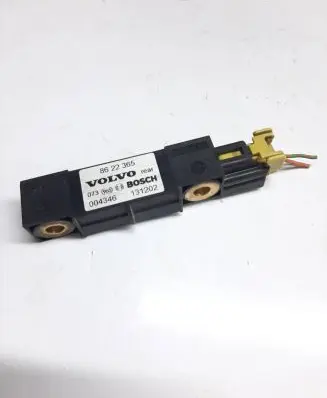 Volvo S60 Airbag deployment crash/impact sensor 8622365 131202 004346