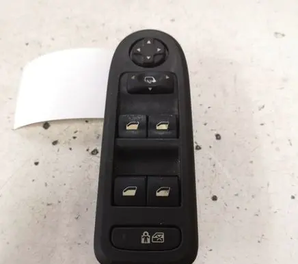 Citroen C5 Electric window control switch 96660257XT 30170346F