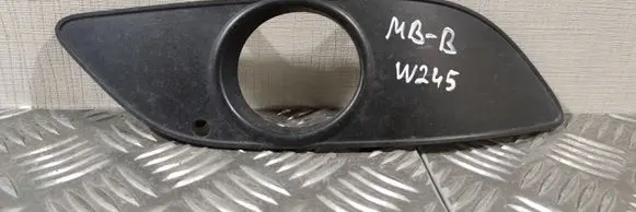 Mercedes-Benz B W245 Front fog light trim/grill A1698850422