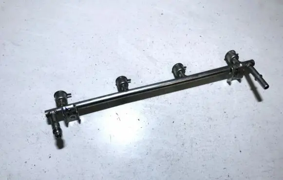 Opel Vectra C Fuel main line pipe