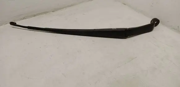 Honda CR-V Front wiper blade arm
