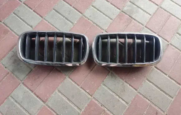 BMW X5 F15 Front bumper upper radiator grill 7316075 7316053 7316057