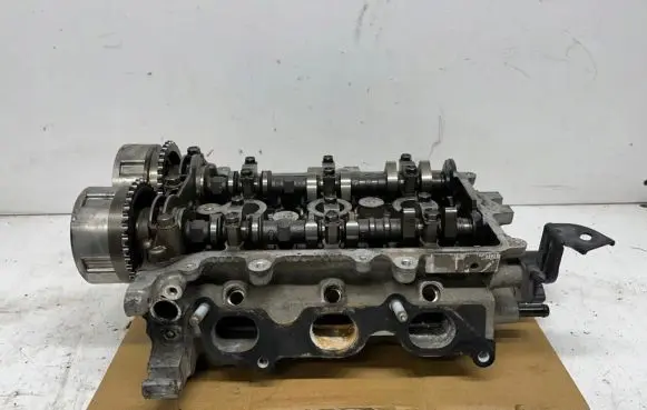 Hyundai i10 Engine head 2211104401
