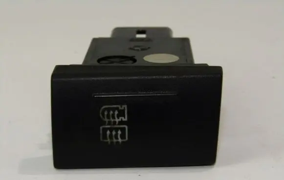 SsangYong Rexton Windscreen/window heater switch 864W0119