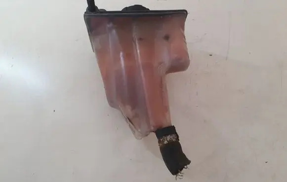 Volvo S40, V40 Coolant expansion tank/reservoir 30804963