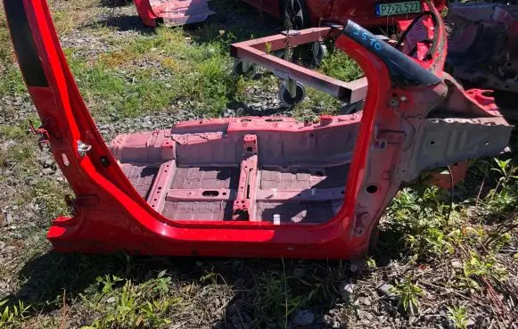 Toyota Yaris XP210 Front quarter panel PK10636