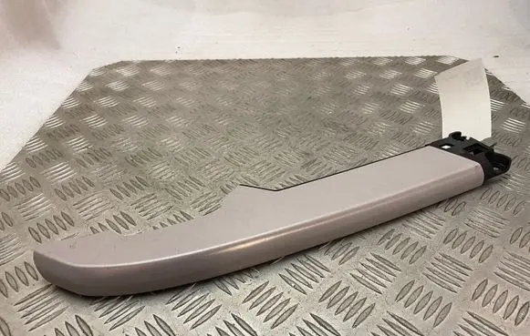 Land Rover Discovery 5 Centre console side trim front HY32640E72CC