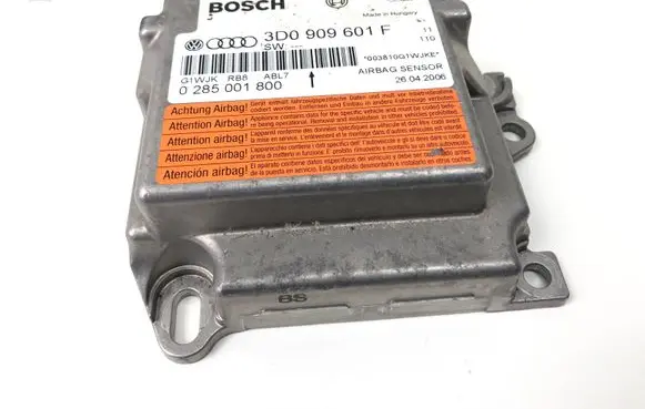 Volkswagen Touareg I Airbag control unit/module 3D0909601F 0285001800
