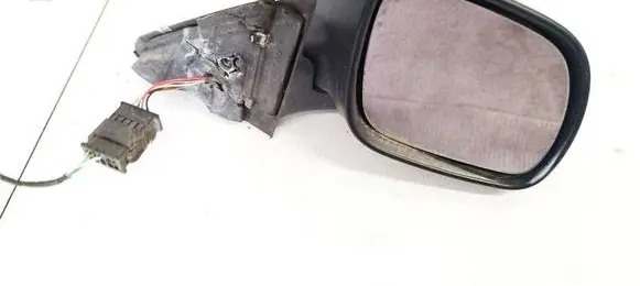 Audi A4 S4 B5 8D Front door electric wing mirror E6014743