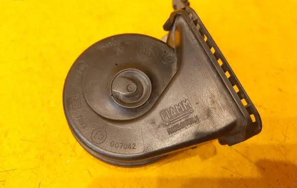 Volvo V60 Horn signal 31349366