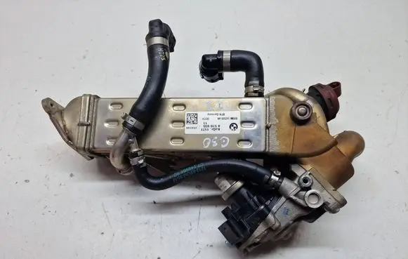 BMW 5 G30 G31 EGR valve cooler 8570655 8513132 K0GF1171