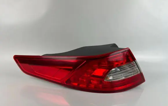 KIA Optima Rear/tail lights