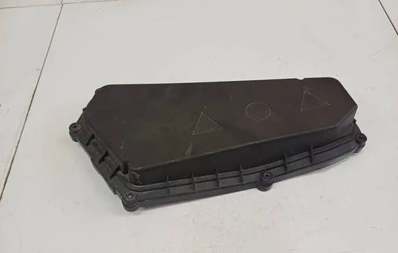 BMW 3 E90 E91 Fuse box cover 58650910 12908509914