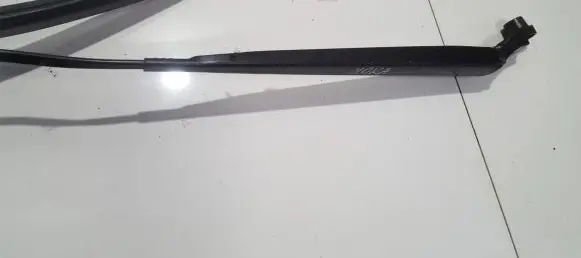 Opel Mokka Front wiper blade arm